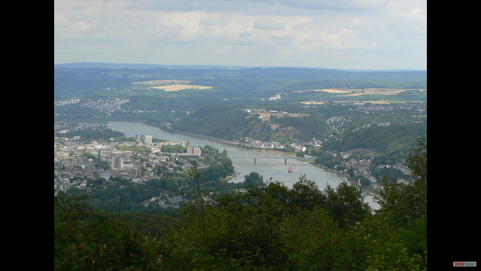 Zicht op Koblenz vanaf de Kühkopf.