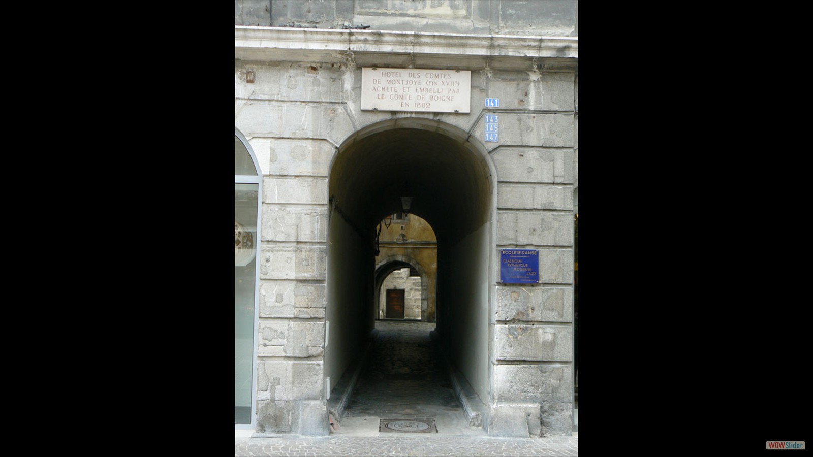Een van de vele tunnels in Chambéry.